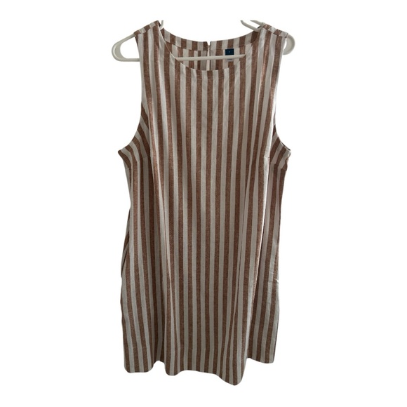 Old Navy Tan Pleated Sheath Mini Dress - Picture 2 of 9